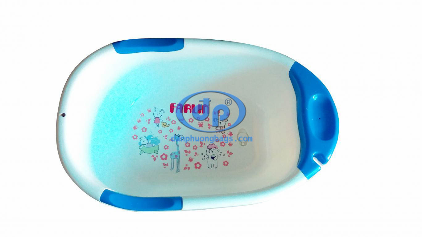 THAU TẮM BÉ THAU01
